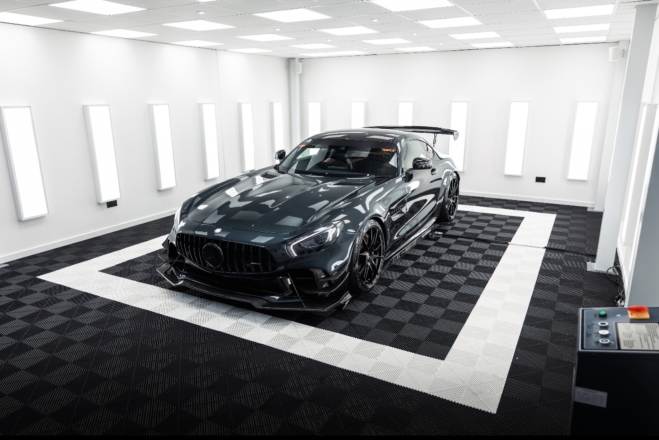 Finished — AMG GT Black Series