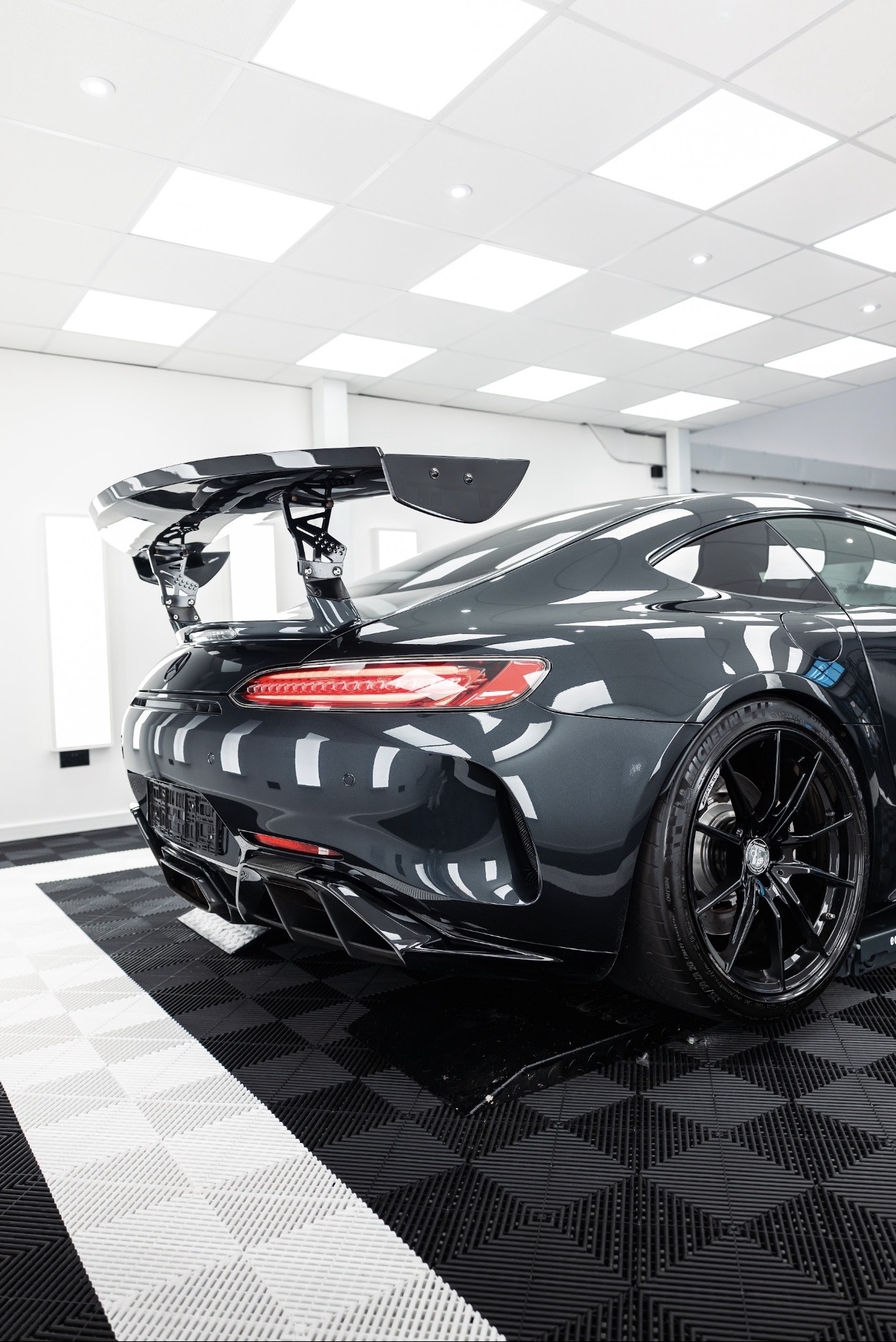 Ceramic-Coated Finish